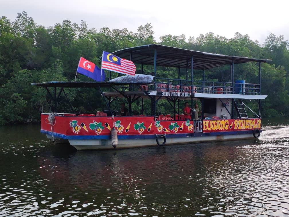 Sharing Lebam River Cruise